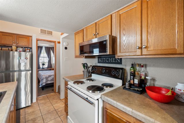 505 Brazos Harbor Drive, Granbury, TX 76048