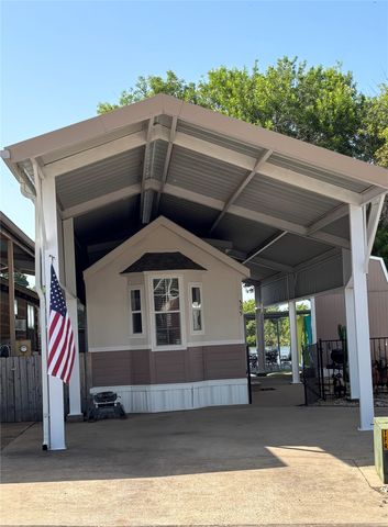505 Brazos Harbor Drive, Granbury, TX 76048