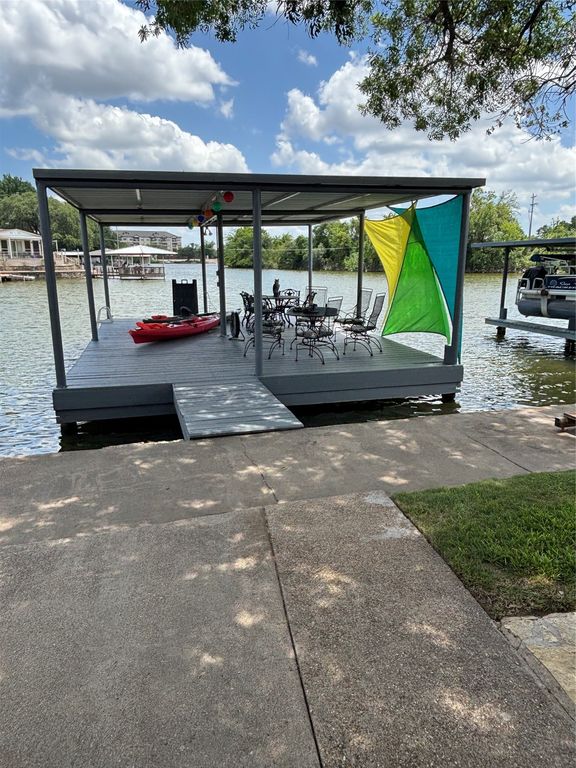 505 Brazos Harbor Drive, Granbury, TX 76048