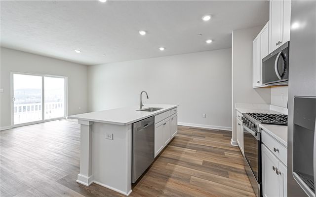 142 Scotland Lane, Harmony Boro, PA 16037