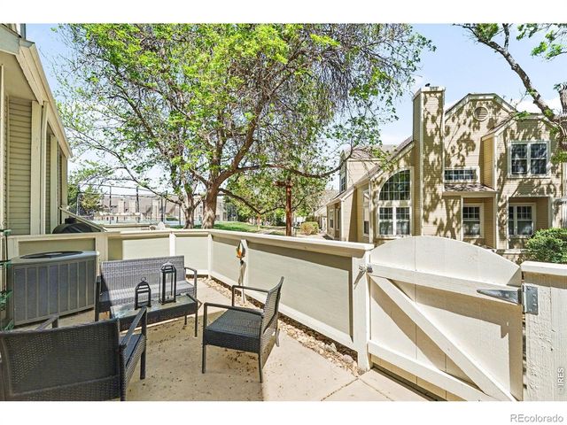 5875 W Asbury Place, Lakewood, CO 80227