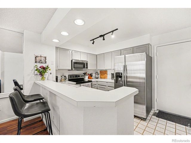 5875 W Asbury Place, Lakewood, CO 80227