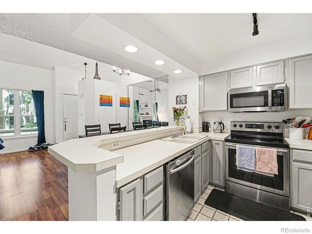 5875 W Asbury Place, Lakewood, CO 80227