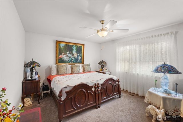 9923 74th Avenue E, Puyallup, WA 98373