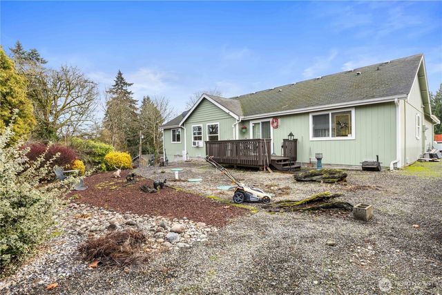 9923 74th Avenue E, Puyallup, WA 98373