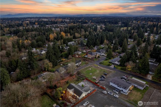 9923 74th Avenue E, Puyallup, WA 98373