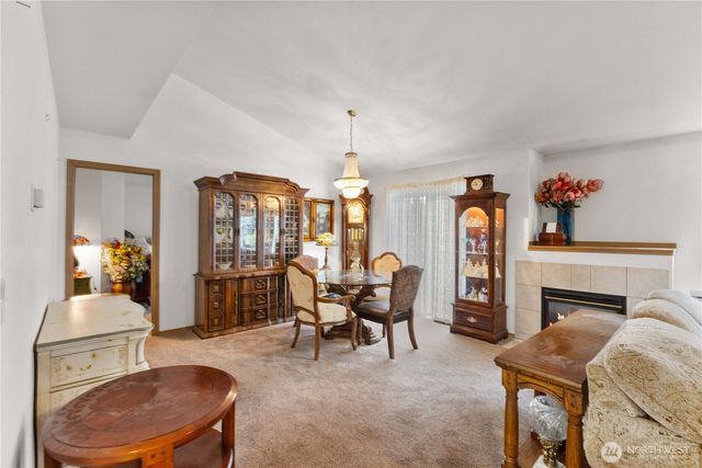 9923 74th Avenue E, Puyallup, WA 98373