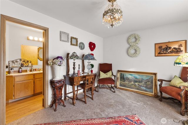 9923 74th Avenue E, Puyallup, WA 98373