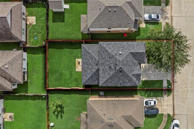 16415 Peyton Stone Circle, Houston, TX 77049