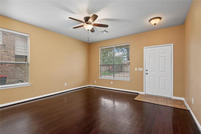 16415 Peyton Stone Circle, Houston, TX 77049