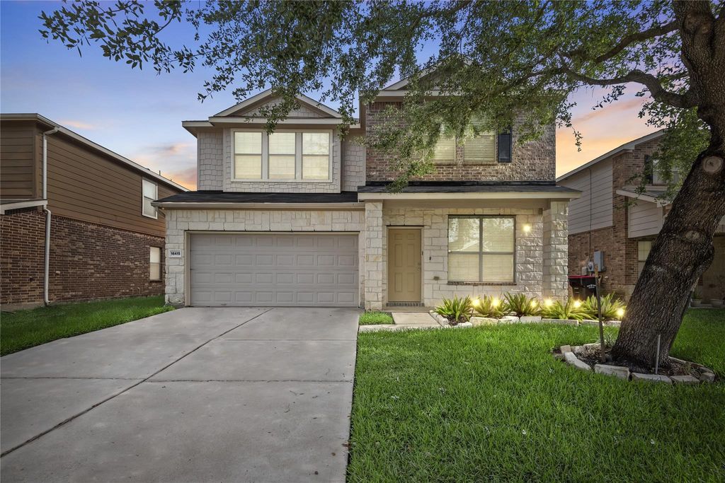 16415 Peyton Stone Circle, Houston, TX 77049