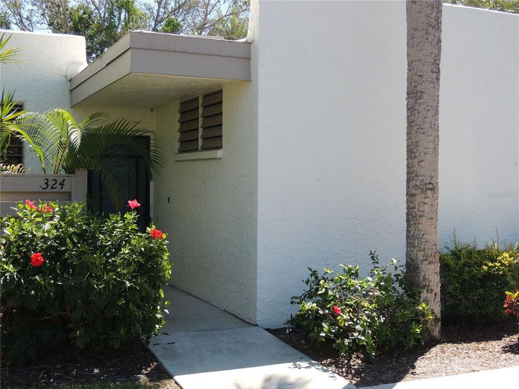 324 TIMBERLAKE DRIVE 324, Bradenton, FL 34210