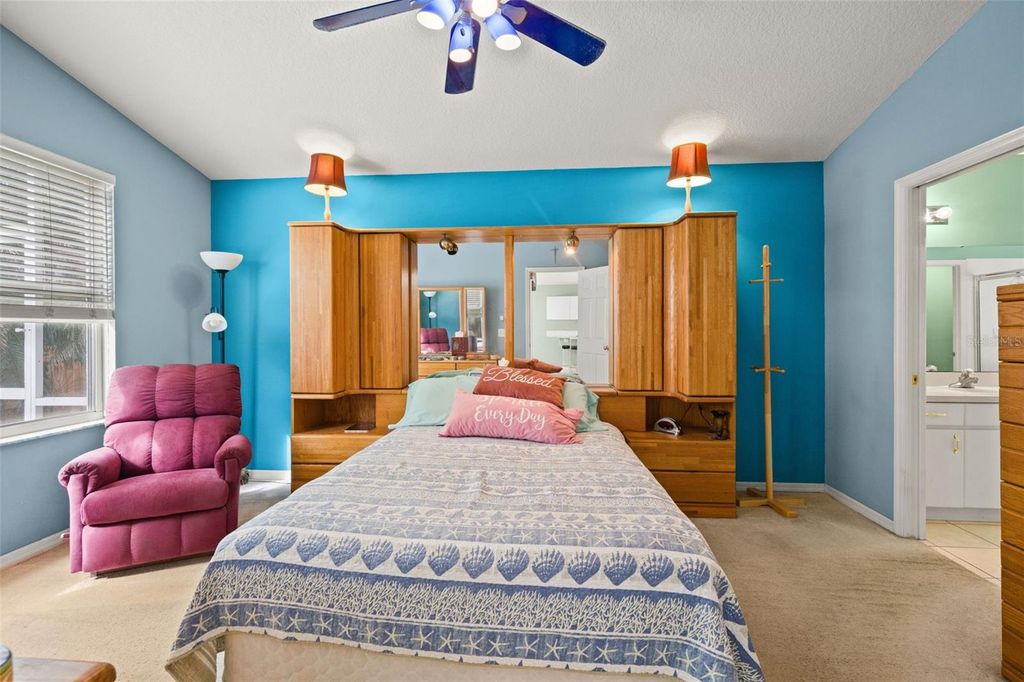 Image 17 of property listing at 30750 IVERSON DRIVE, Wesley Chapel, FL 33543