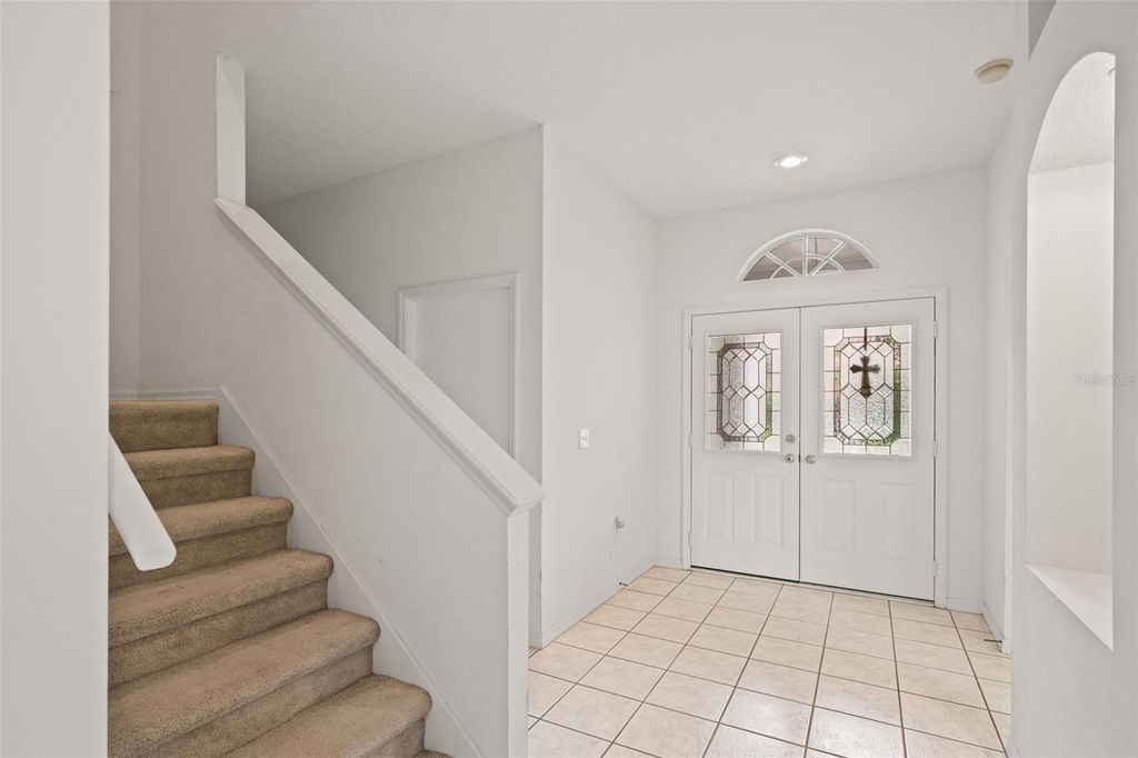 Image 5 of property listing at 30750 IVERSON DRIVE, Wesley Chapel, FL 33543