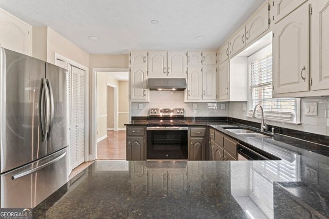 5170 Lost Dutchman Drive, Lithonia, GA 30038