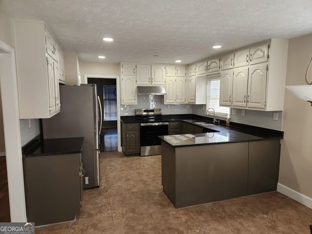 5170 Lost Dutchman Drive, Lithonia, GA 30038