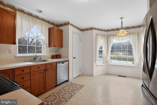 1026 COLIN DR, Royersford, PA 19468