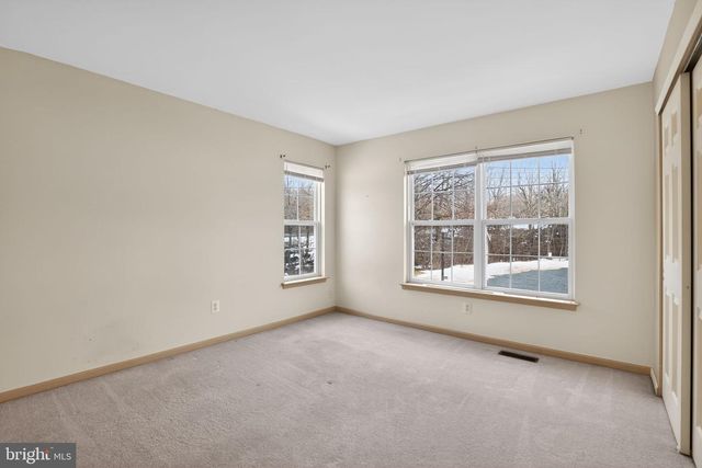 1026 COLIN DR, Royersford, PA 19468