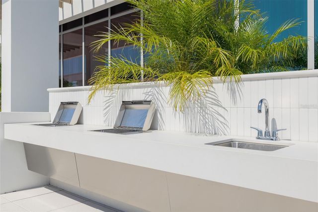 777 3 AVENUE N 1507, St Petersburg, FL 33701