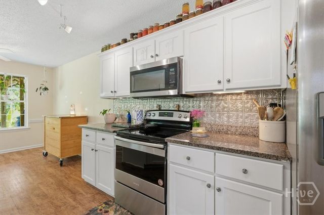 725 Laurel Hill Circle, Richmond Hill, GA 31324