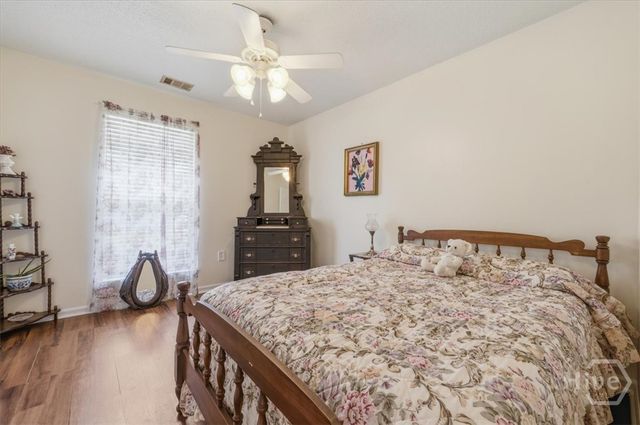 725 Laurel Hill Circle, Richmond Hill, GA 31324