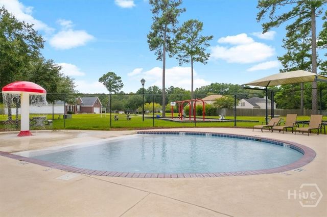 725 Laurel Hill Circle, Richmond Hill, GA 31324