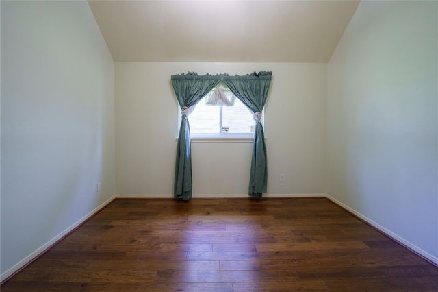 9927 Autumn Way Drive, Houston, TX 77064