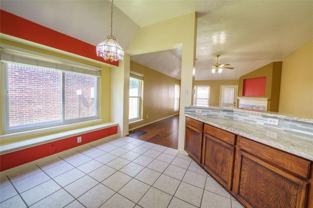 9927 Autumn Way Drive, Houston, TX 77064