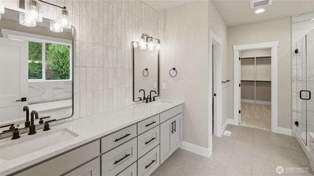 3519 173rd Place SW, Lynnwood, WA 98037