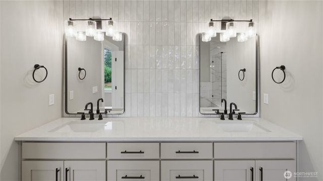 3519 173rd Place SW, Lynnwood, WA 98037