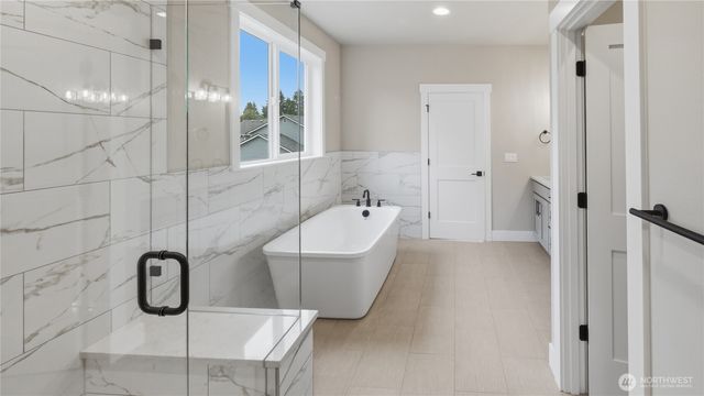 3519 173rd Place SW, Lynnwood, WA 98037