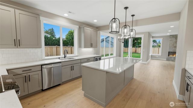 3519 173rd Place SW, Lynnwood, WA 98037