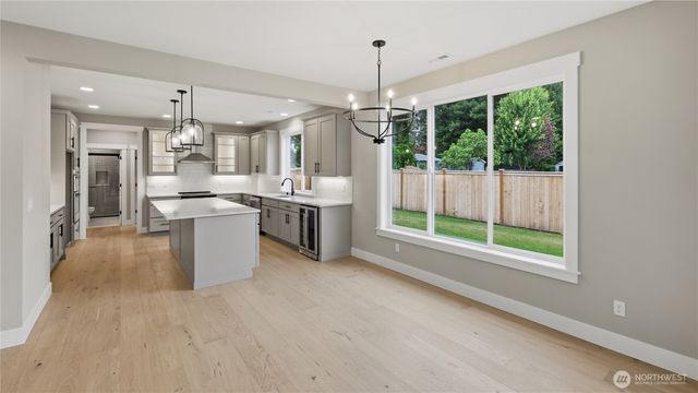 3519 173rd Place SW, Lynnwood, WA 98037