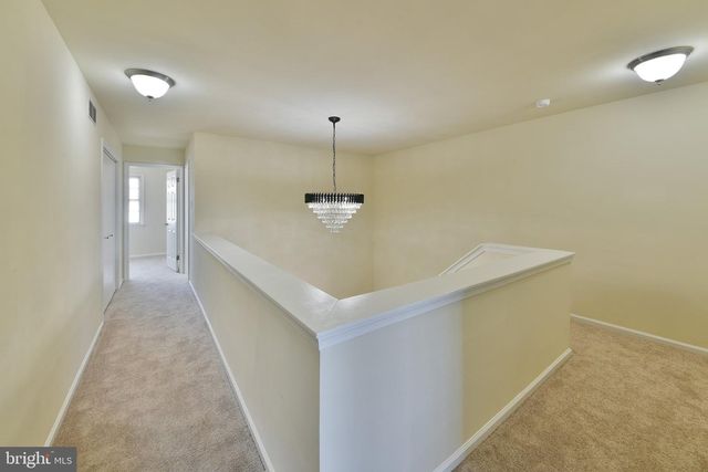 118 JONATHAN DR, North Wales, PA 19454