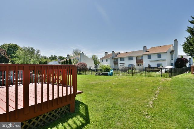 118 JONATHAN DR, North Wales, PA 19454