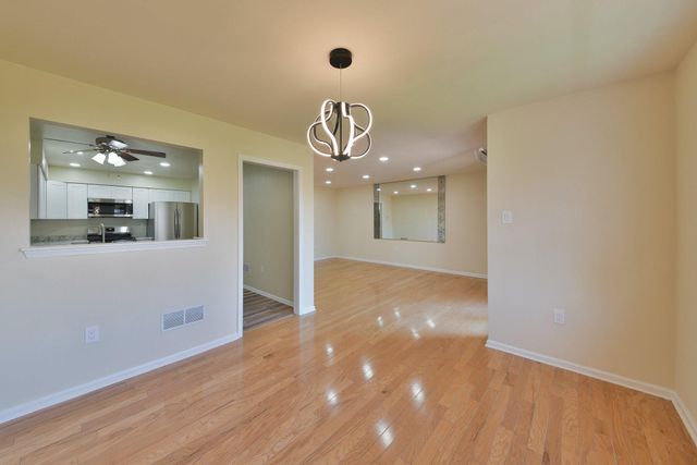 118 JONATHAN DR, North Wales, PA 19454