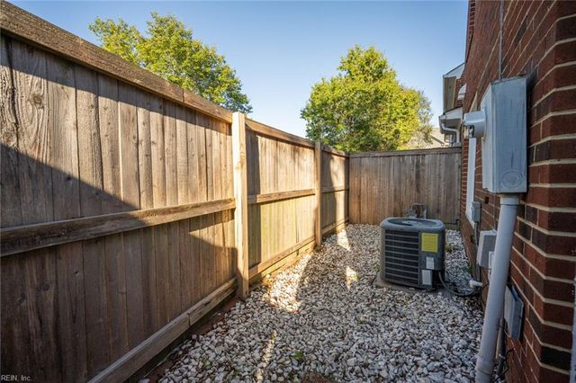 4449 Pepper Ridge CT, Chesapeake, VA 23321