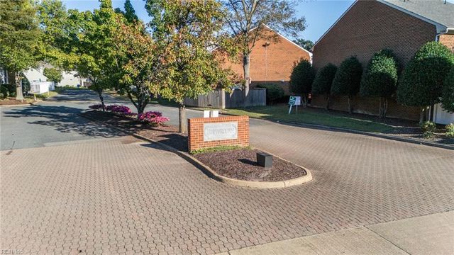4449 Pepper Ridge CT, Chesapeake, VA 23321