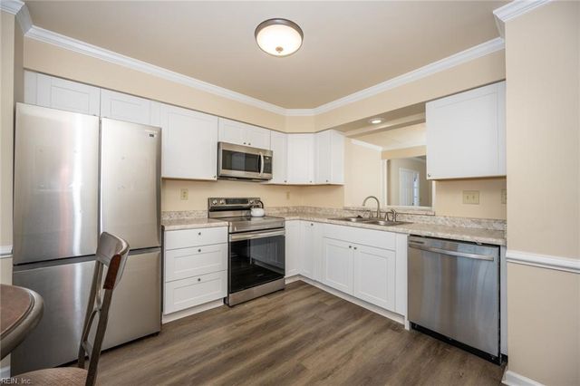 4449 Pepper Ridge CT, Chesapeake, VA 23321