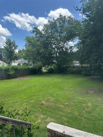 512 W Franklin, Haskell, OK 74436