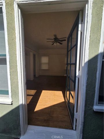 942 E 2nd 12.5, Long Beach, CA 90802