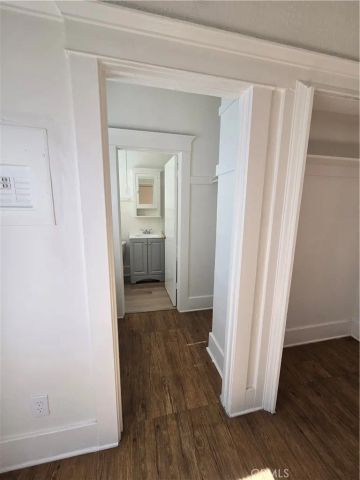 942 E 2nd 12.5, Long Beach, CA 90802
