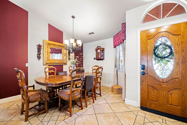 3338 E Birch Court, Visalia, CA 93292