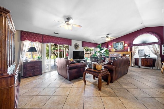 3338 E Birch Court, Visalia, CA 93292