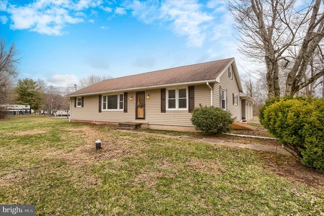 1548 ROUTE 204, Selinsgrove, PA 17870