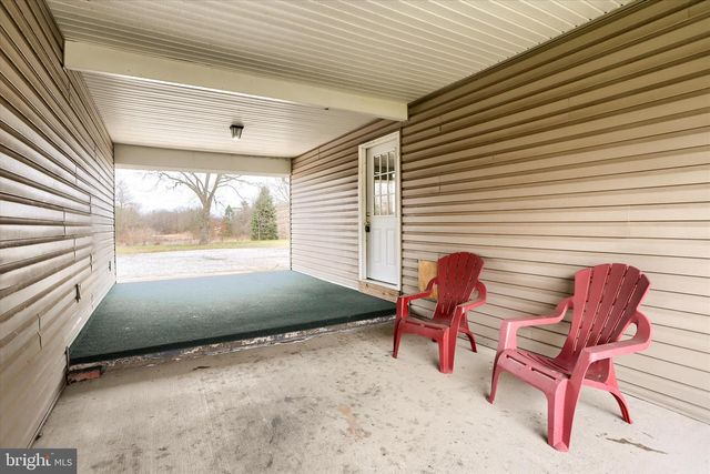 1548 ROUTE 204, Selinsgrove, PA 17870