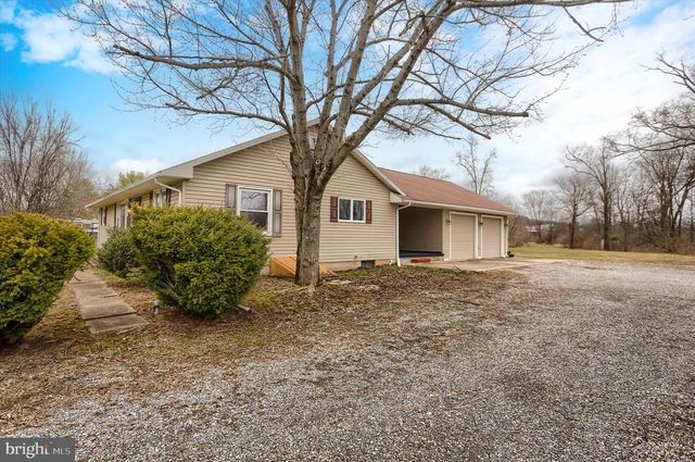 1548 ROUTE 204, Selinsgrove, PA 17870
