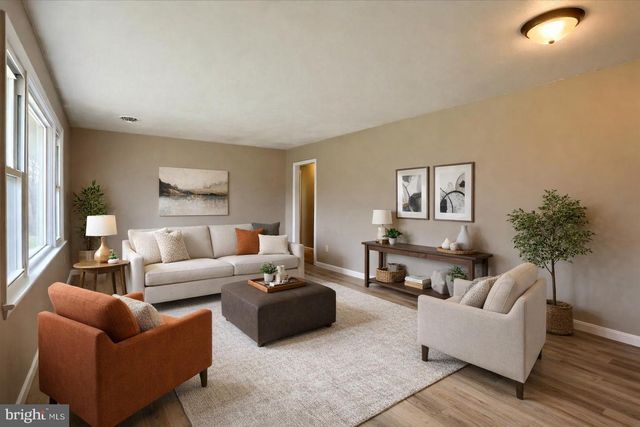 1548 ROUTE 204, Selinsgrove, PA 17870