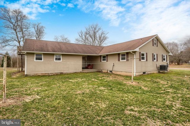 1548 ROUTE 204, Selinsgrove, PA 17870