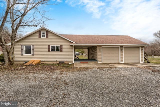 1548 ROUTE 204, Selinsgrove, PA 17870